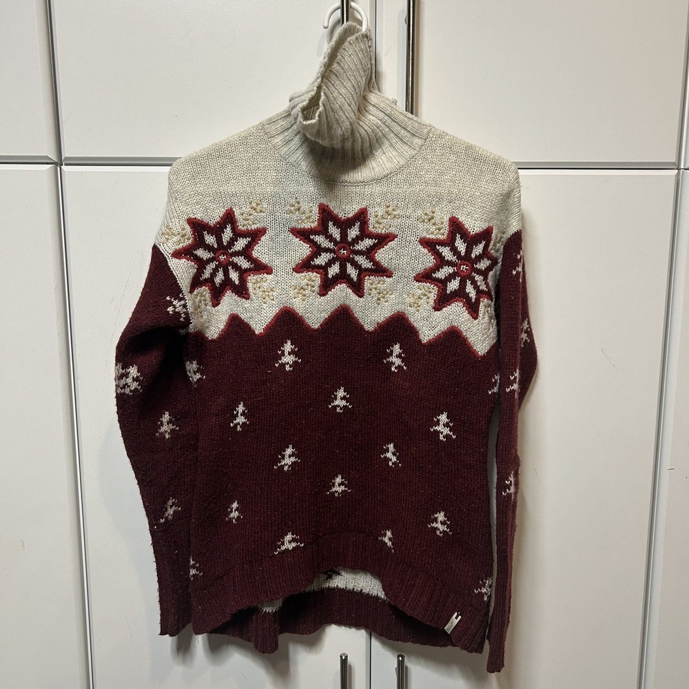 Woolrich Womens Fair Isle Snowflake Turtleneck Sweater Burgundy Cream Small